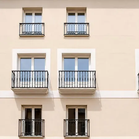 Living Apartman *