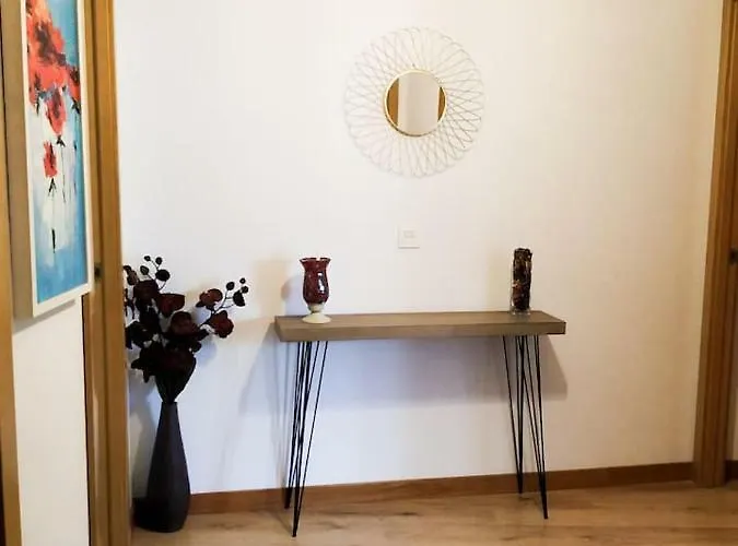 Living דירה Burgo